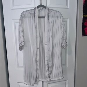 Forever 21 White and black Striped Robe